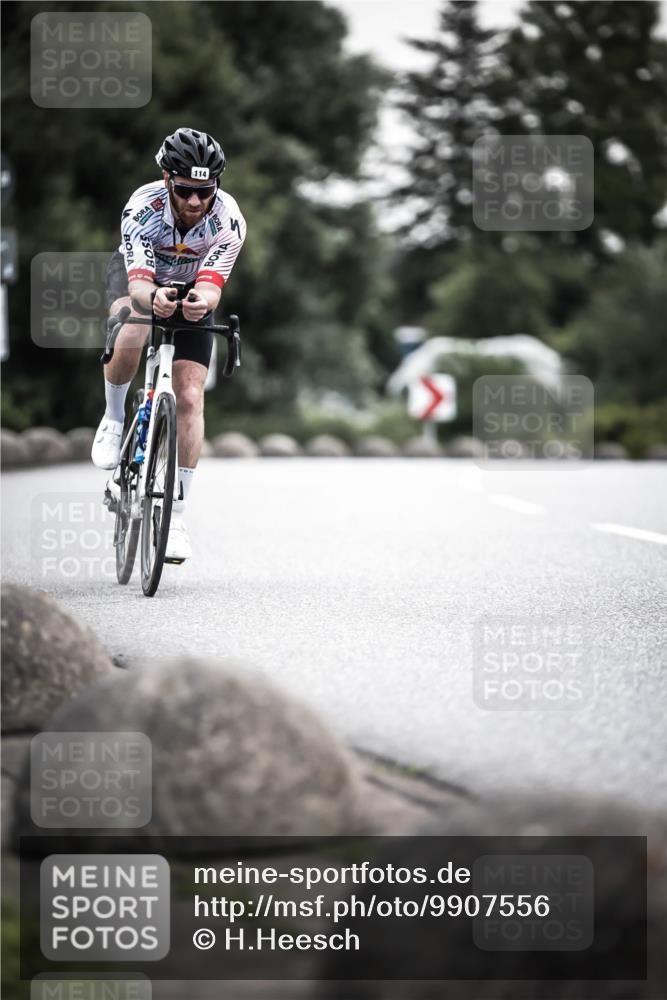 21.06.2026 - 29. Vierlanden-Triathlon H.Heesch http://msf.ph/oto/9907556 21.06.2026 10:25:53 Radfahren 114, 380, 382 meine-sportfotos.de