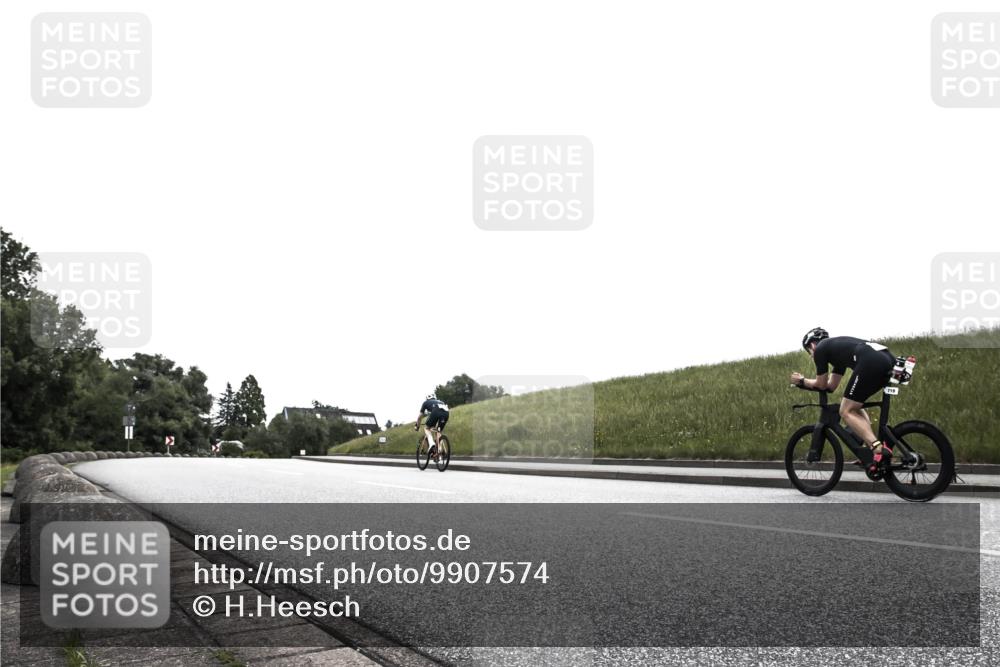 21.06.2026 - 29. Vierlanden-Triathlon H.Heesch http://msf.ph/oto/9907574 21.06.2026 12:01:36 Radfahren 277 meine-sportfotos.de
