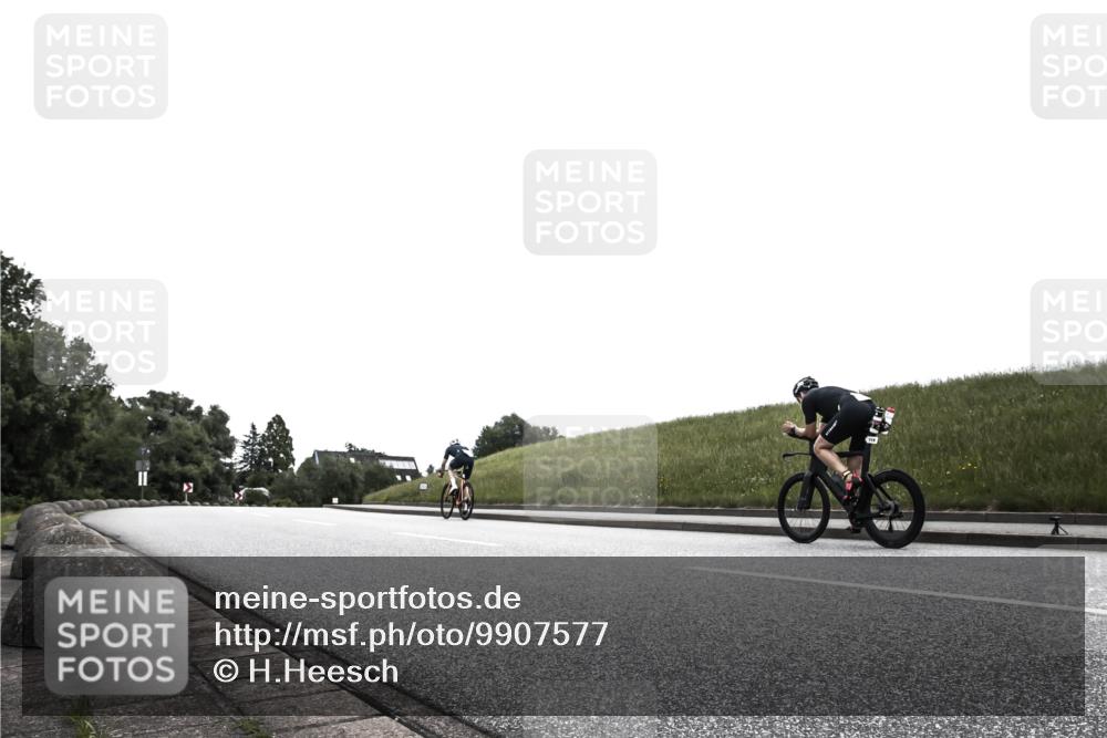 21.06.2026 - 29. Vierlanden-Triathlon H.Heesch http://msf.ph/oto/9907577 21.06.2026 12:01:36 Radfahren 277 meine-sportfotos.de