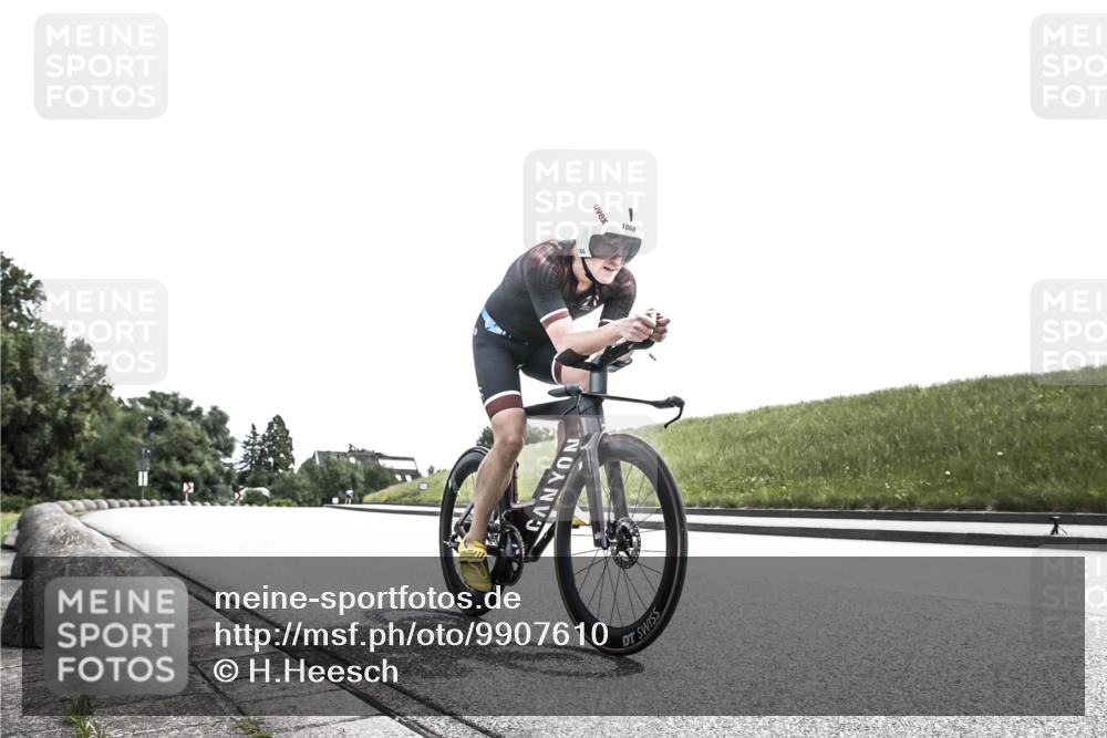 21.06.2026 - 29. Vierlanden-Triathlon H.Heesch http://msf.ph/oto/9907610 21.06.2026 13:04:53 Radfahren 1068, 1081 meine-sportfotos.de