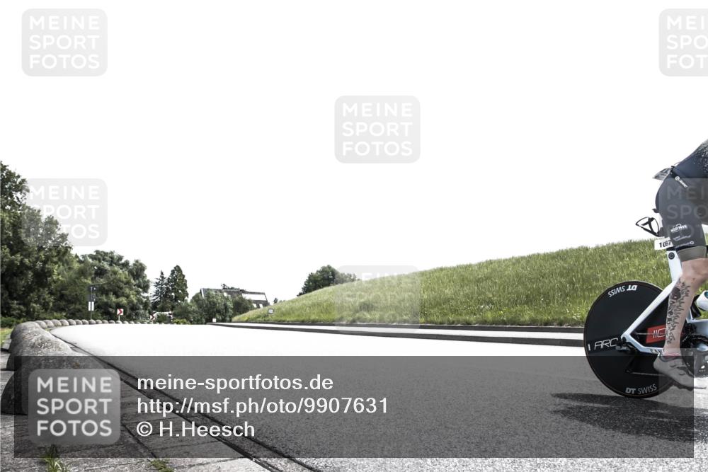 21.06.2026 - 29. Vierlanden-Triathlon H.Heesch http://msf.ph/oto/9907631 21.06.2026 13:05:27 Radfahren 1027, 1051, 1067, 1088 meine-sportfotos.de