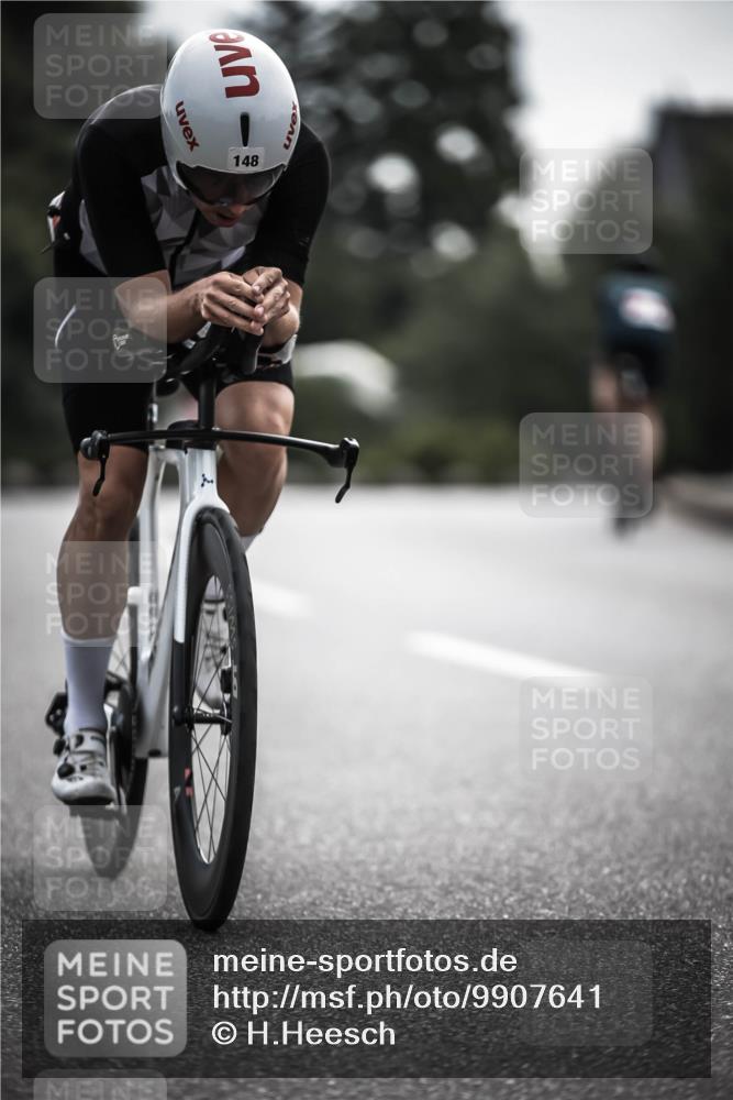 21.06.2026 - 29. Vierlanden-Triathlon H.Heesch http://msf.ph/oto/9907641 21.06.2026 09:22:58 Radfahren 148, 227 meine-sportfotos.de