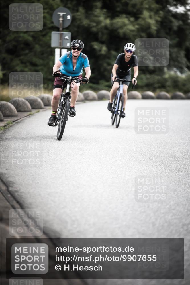 21.06.2026 - 29. Vierlanden-Triathlon H.Heesch http://msf.ph/oto/9907655 21.06.2026 10:26:08 Radfahren 136, 291, 311, 415, 530, 536, 591, 613, 1355 meine-sportfotos.de
