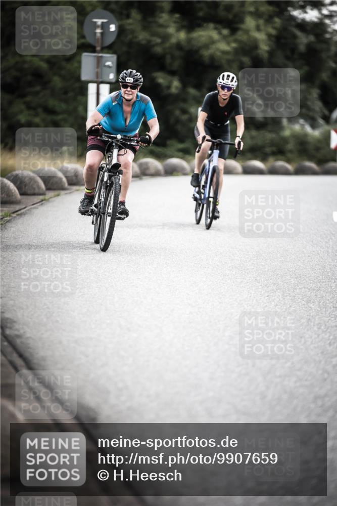 21.06.2026 - 29. Vierlanden-Triathlon H.Heesch http://msf.ph/oto/9907659 21.06.2026 10:26:08 Radfahren 136, 291, 311, 415, 530, 536, 591, 613, 1355 meine-sportfotos.de