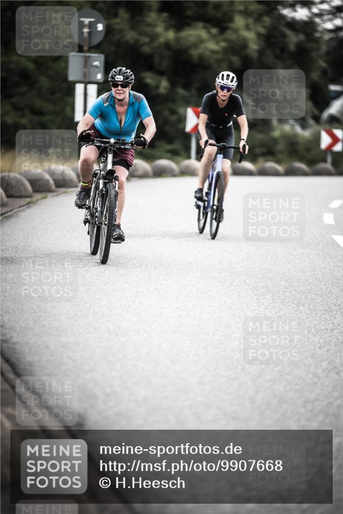 21.06.2026 - 29. Vierlanden-Triathlon H.Heesch http://msf.ph/oto/9907668 21.06.2026 10:26:08 Radfahren 136, 291, 311, 415, 530, 536, 591, 613, 1355 meine-sportfotos.de
