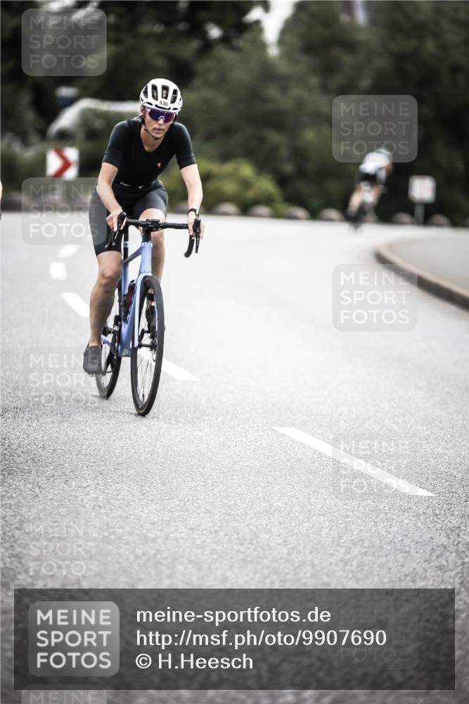 21.06.2026 - 29. Vierlanden-Triathlon H.Heesch http://msf.ph/oto/9907690 21.06.2026 10:26:09 Radfahren 136, 291, 311, 530, 591, 613, 1355 meine-sportfotos.de