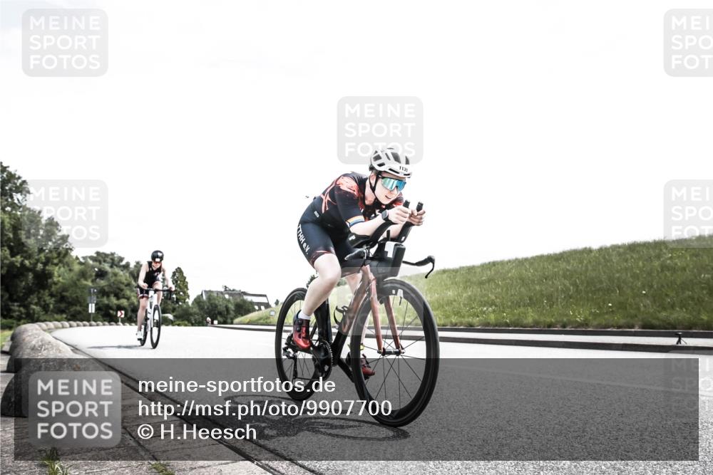 21.06.2026 - 29. Vierlanden-Triathlon H.Heesch http://msf.ph/oto/9907700 21.06.2026 13:15:12 Radfahren 1103, 1130 meine-sportfotos.de