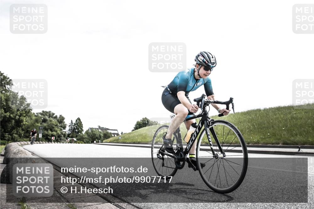 21.06.2026 - 29. Vierlanden-Triathlon H.Heesch http://msf.ph/oto/9907717 21.06.2026 13:16:10 Radfahren 1131, 1138 meine-sportfotos.de