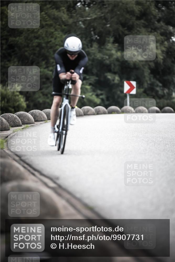 21.06.2026 - 29. Vierlanden-Triathlon H.Heesch http://msf.ph/oto/9907731 21.06.2026 09:23:10 Radfahren 14, 165 meine-sportfotos.de