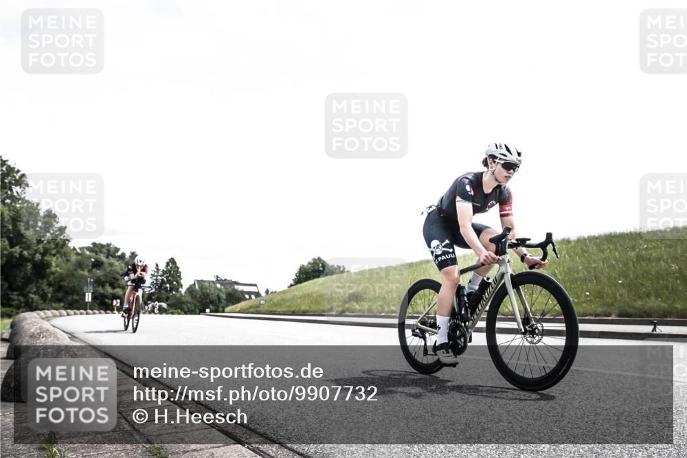 21.06.2026 - 29. Vierlanden-Triathlon H.Heesch http://msf.ph/oto/9907732 21.06.2026 13:17:14 Radfahren 1083, 1120, 1161 meine-sportfotos.de