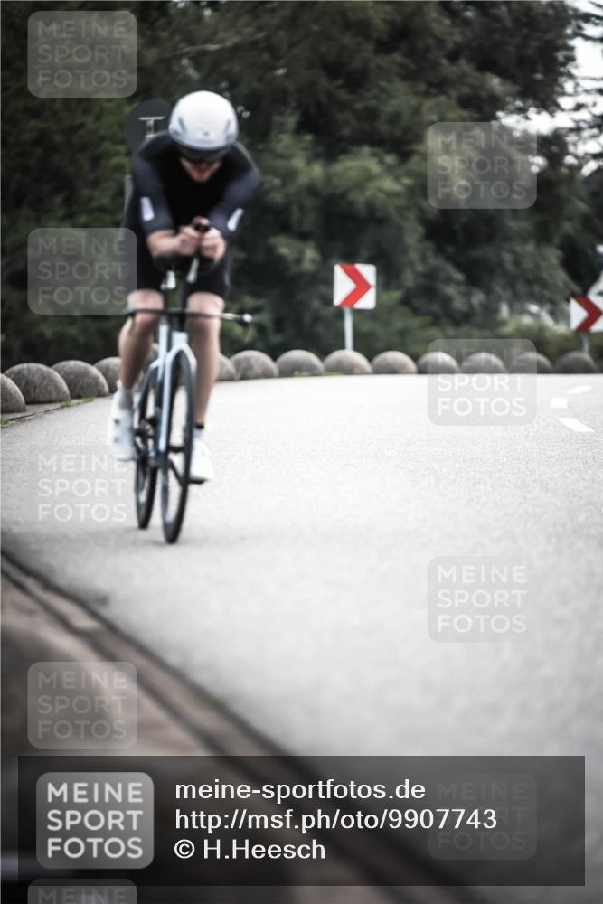 21.06.2026 - 29. Vierlanden-Triathlon H.Heesch http://msf.ph/oto/9907743 21.06.2026 09:23:10 Radfahren 14, 165 meine-sportfotos.de