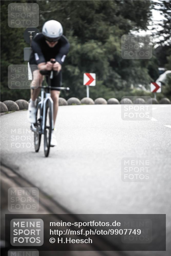 21.06.2026 - 29. Vierlanden-Triathlon H.Heesch http://msf.ph/oto/9907749 21.06.2026 09:23:10 Radfahren 14, 165 meine-sportfotos.de