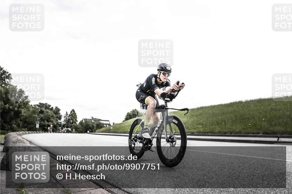 21.06.2026 - 29. Vierlanden-Triathlon H.Heesch http://msf.ph/oto/9907751 21.06.2026 13:18:01 Radfahren 1124, 1151, 1153, 1157 meine-sportfotos.de