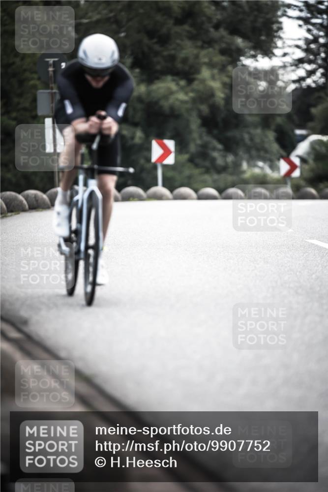 21.06.2026 - 29. Vierlanden-Triathlon H.Heesch http://msf.ph/oto/9907752 21.06.2026 09:23:10 Radfahren 14, 165 meine-sportfotos.de