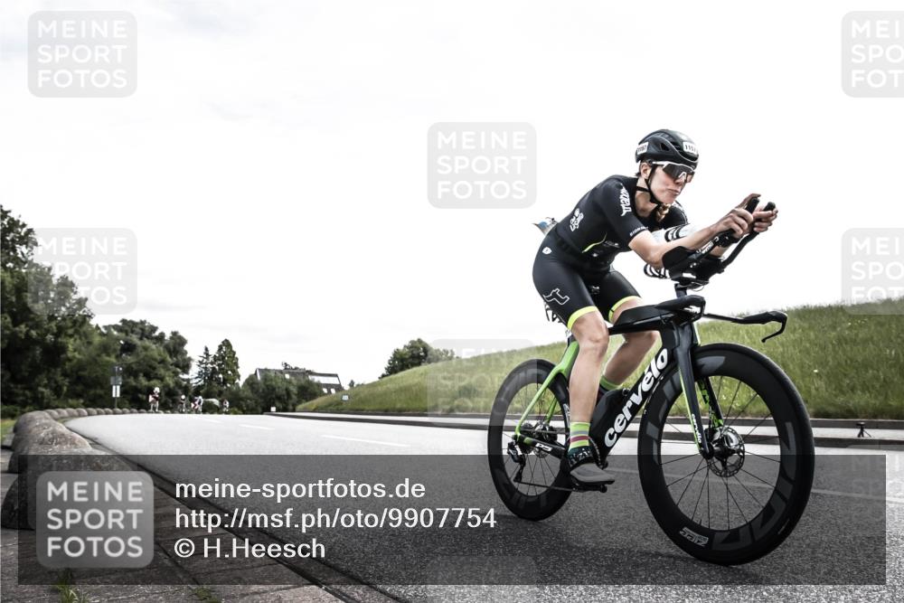 21.06.2026 - 29. Vierlanden-Triathlon H.Heesch http://msf.ph/oto/9907754 21.06.2026 13:18:01 Radfahren 1124, 1151, 1153, 1157 meine-sportfotos.de