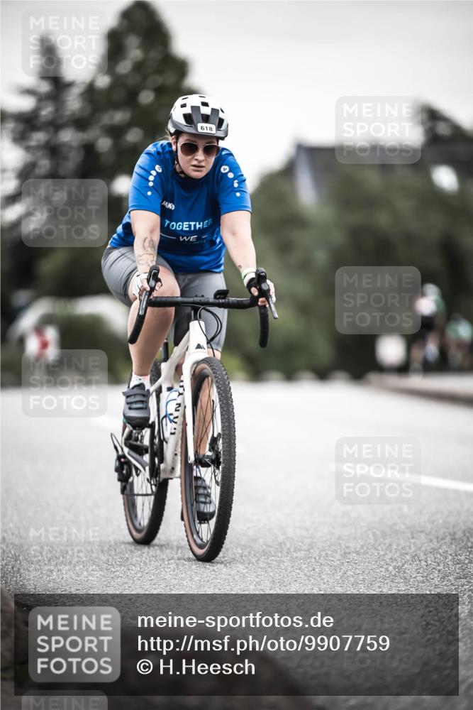 21.06.2026 - 29. Vierlanden-Triathlon H.Heesch http://msf.ph/oto/9907759 21.06.2026 10:26:22 Radfahren 116, 148, 155, 166, 618 meine-sportfotos.de