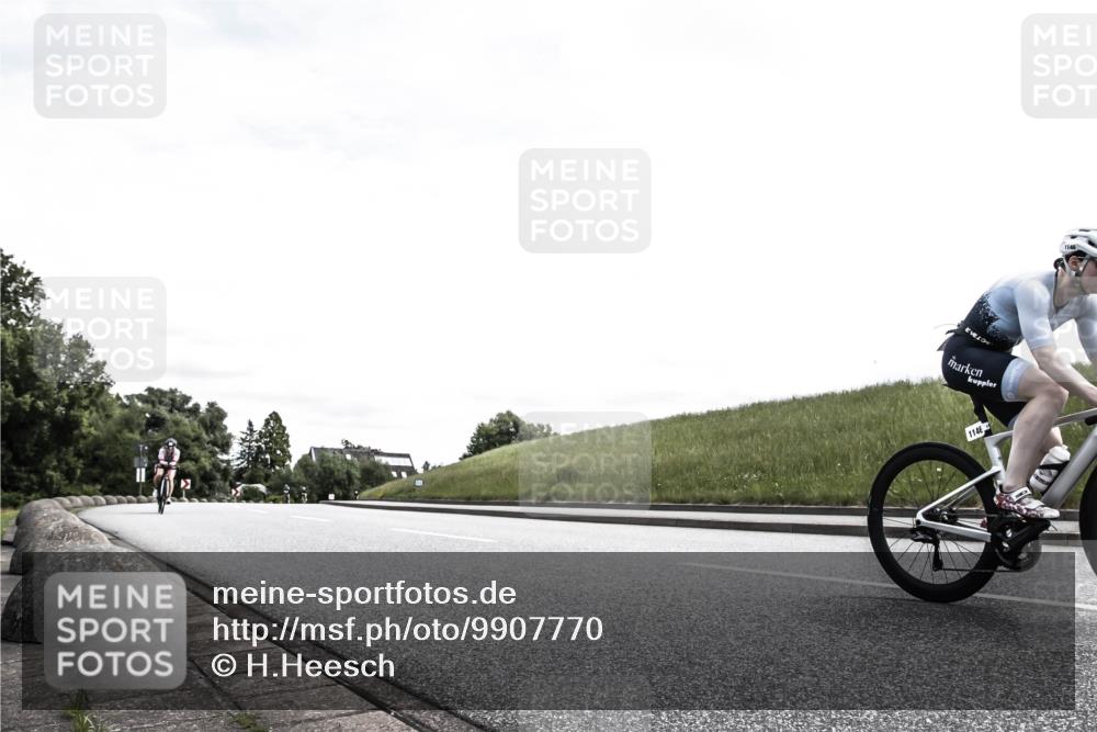 21.06.2026 - 29. Vierlanden-Triathlon H.Heesch http://msf.ph/oto/9907770 21.06.2026 13:18:08 Radfahren 1105, 1146, 1156, 1159 meine-sportfotos.de