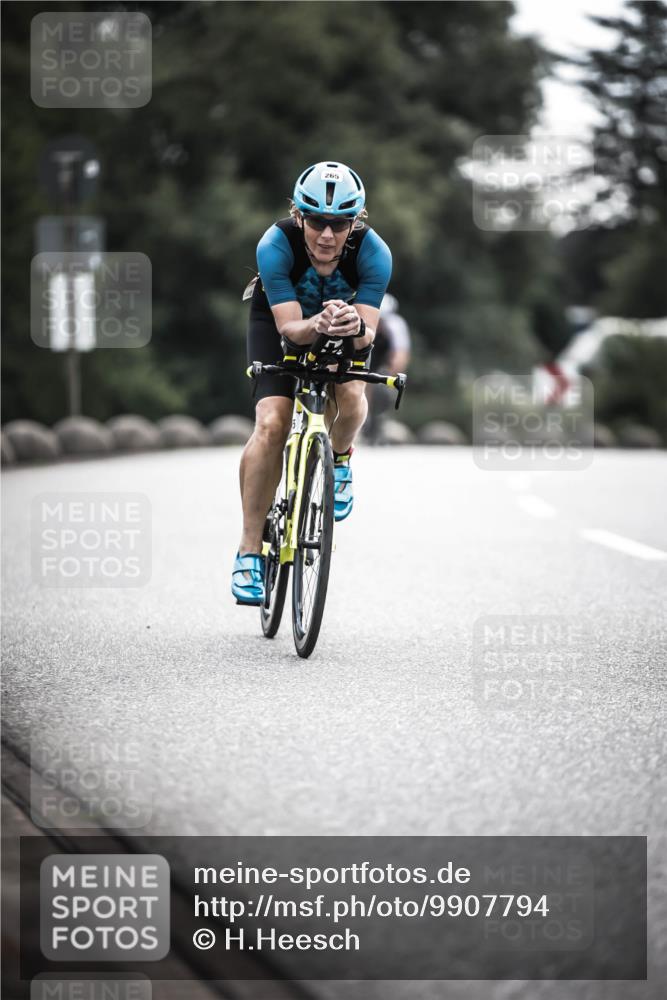 21.06.2026 - 29. Vierlanden-Triathlon H.Heesch http://msf.ph/oto/9907794 21.06.2026 09:23:22 Radfahren 265, 280 meine-sportfotos.de
