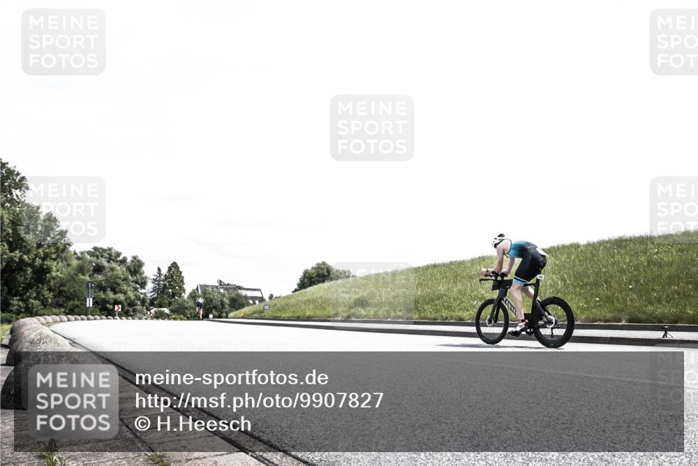 21.06.2026 - 29. Vierlanden-Triathlon H.Heesch http://msf.ph/oto/9907827 21.06.2026 13:26:47 Radfahren  meine-sportfotos.de
