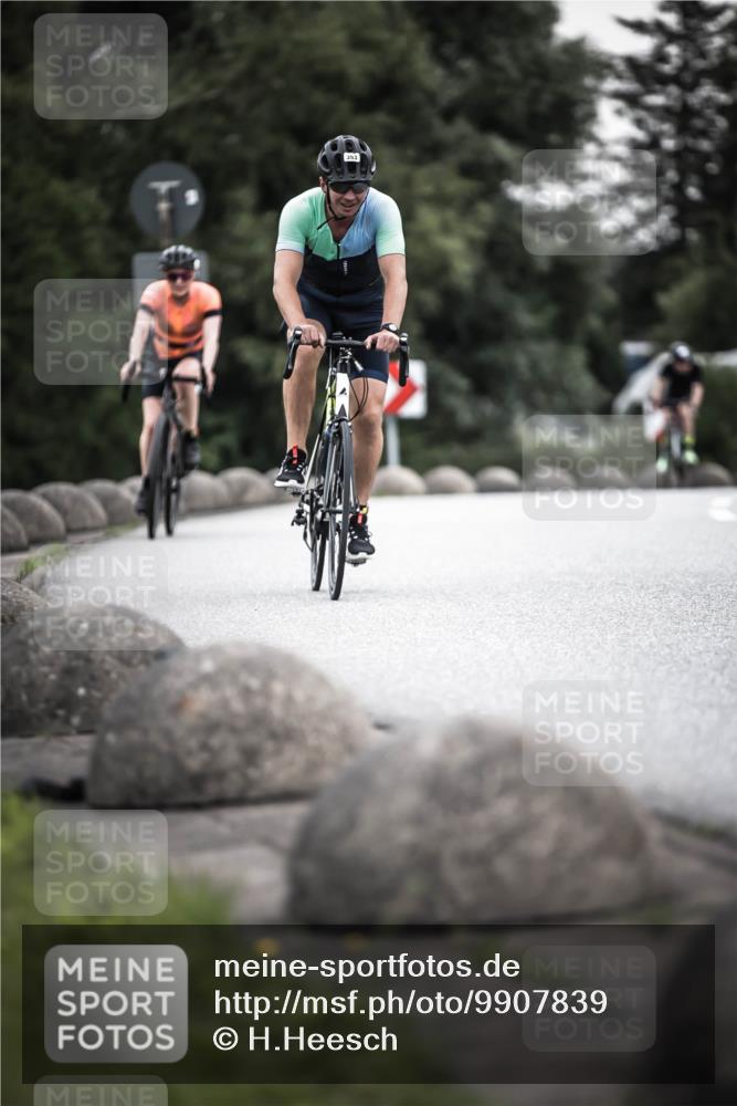 21.06.2026 - 29. Vierlanden-Triathlon H.Heesch http://msf.ph/oto/9907839 21.06.2026 10:26:31 Radfahren 46, 118, 119, 155, 166, 278, 328, 353, 374, 488 meine-sportfotos.de