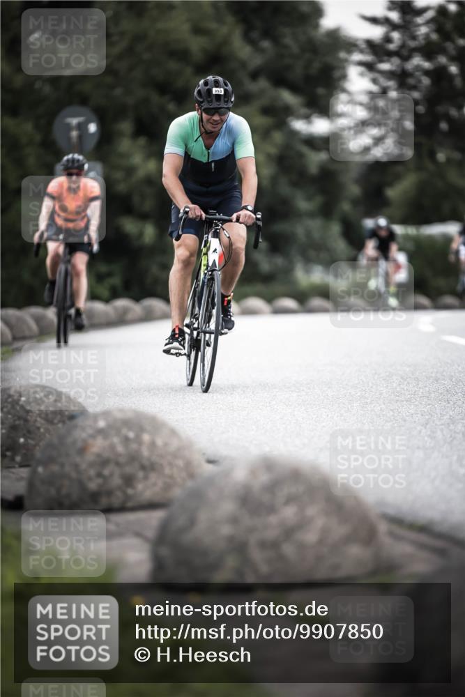 21.06.2026 - 29. Vierlanden-Triathlon H.Heesch http://msf.ph/oto/9907850 21.06.2026 10:26:31 Radfahren 46, 118, 119, 155, 166, 278, 328, 353, 374, 488 meine-sportfotos.de
