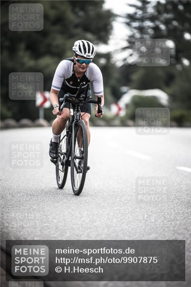 21.06.2026 - 29. Vierlanden-Triathlon H.Heesch http://msf.ph/oto/9907875 21.06.2026 09:23:27 Radfahren 280 meine-sportfotos.de
