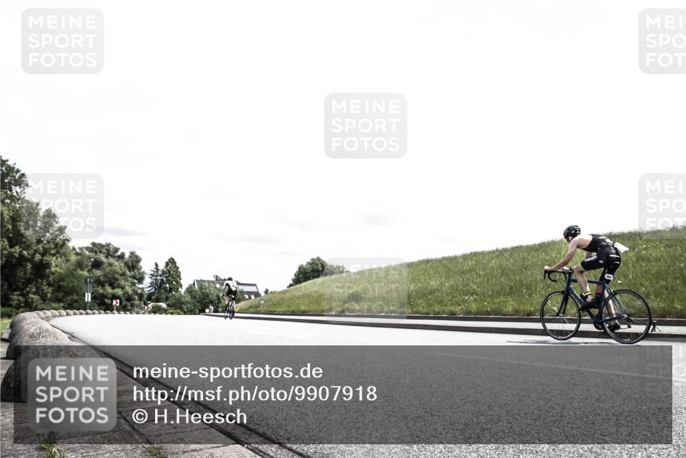 21.06.2026 - 29. Vierlanden-Triathlon H.Heesch http://msf.ph/oto/9907918 21.06.2026 13:31:08 Radfahren  meine-sportfotos.de