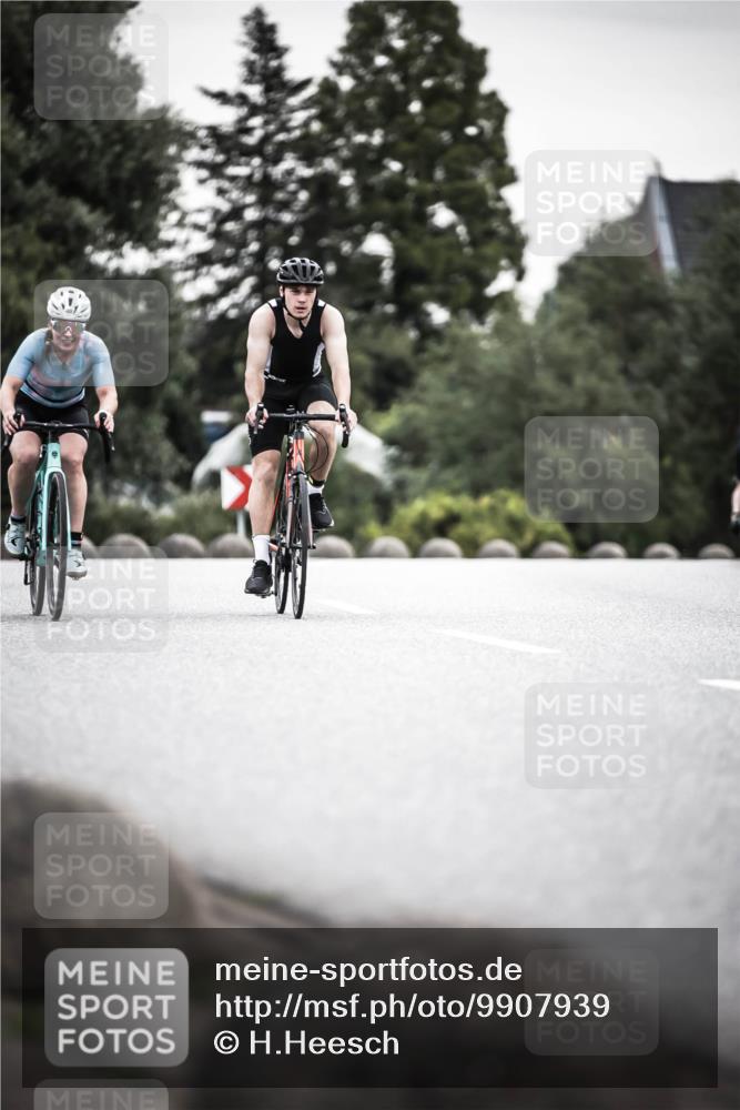 21.06.2026 - 29. Vierlanden-Triathlon H.Heesch http://msf.ph/oto/9907939 21.06.2026 10:26:41 Radfahren 58, 118, 119, 141, 177, 219, 278, 328, 374, 386, 485 meine-sportfotos.de
