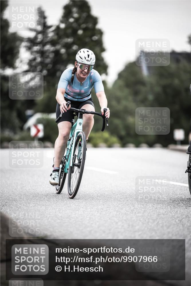 21.06.2026 - 29. Vierlanden-Triathlon H.Heesch http://msf.ph/oto/9907966 21.06.2026 10:26:43 Radfahren 58, 141, 177, 184, 219, 386, 485 meine-sportfotos.de