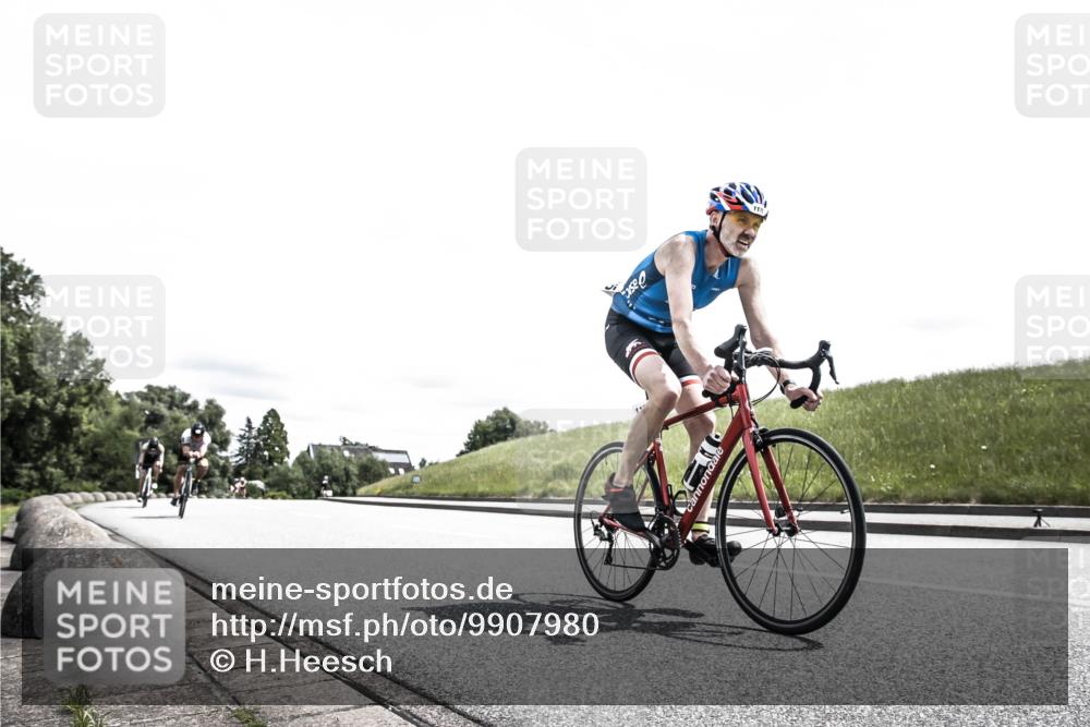21.06.2026 - 29. Vierlanden-Triathlon H.Heesch http://msf.ph/oto/9907980 21.06.2026 13:33:51 Radfahren 1167, 1175, 1188 meine-sportfotos.de