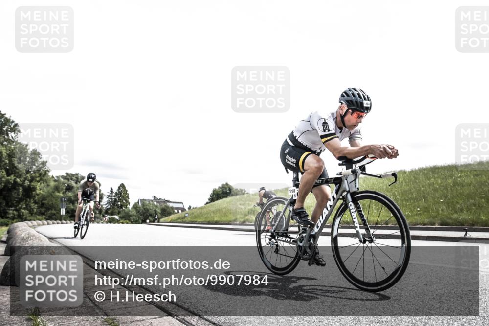 21.06.2026 - 29. Vierlanden-Triathlon H.Heesch http://msf.ph/oto/9907984 21.06.2026 13:33:52 Radfahren 1167, 1175, 1188 meine-sportfotos.de