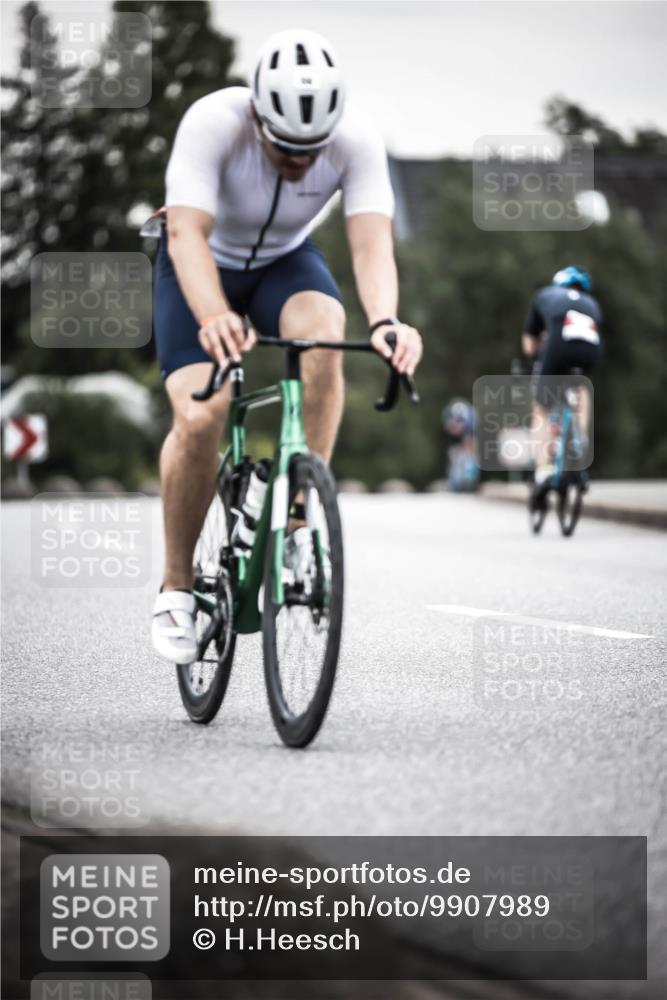 21.06.2026 - 29. Vierlanden-Triathlon H.Heesch http://msf.ph/oto/9907989 21.06.2026 10:26:44 Radfahren 58, 141, 177, 184, 219, 386, 485 meine-sportfotos.de
