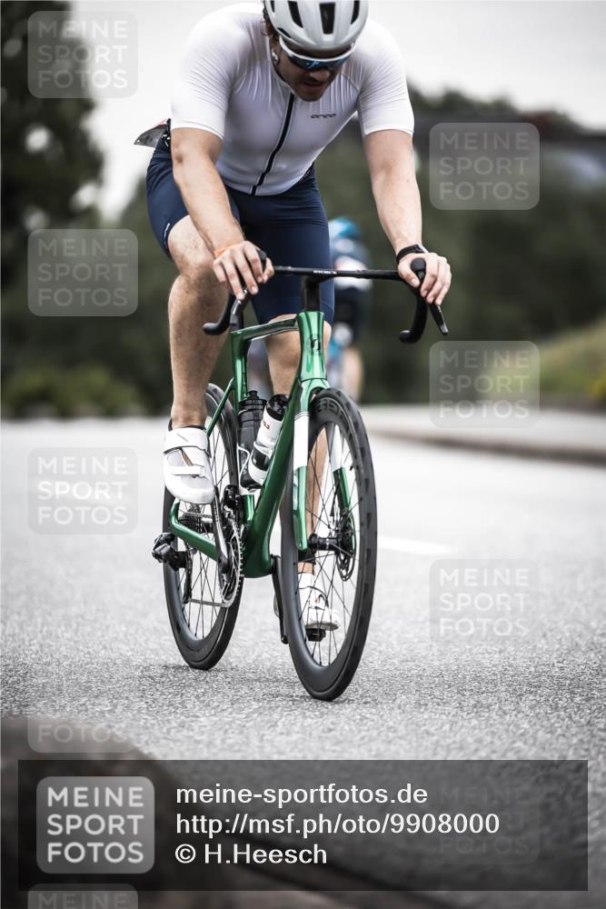 21.06.2026 - 29. Vierlanden-Triathlon H.Heesch http://msf.ph/oto/9908000 21.06.2026 10:26:44 Radfahren 58, 141, 177, 184, 219, 386, 485 meine-sportfotos.de