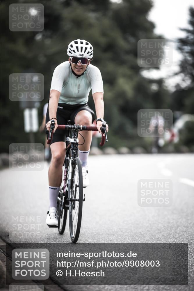 21.06.2026 - 29. Vierlanden-Triathlon H.Heesch http://msf.ph/oto/9908003 21.06.2026 09:23:43 Radfahren 91, 131, 155, 166, 220, 252, 264, 266 meine-sportfotos.de