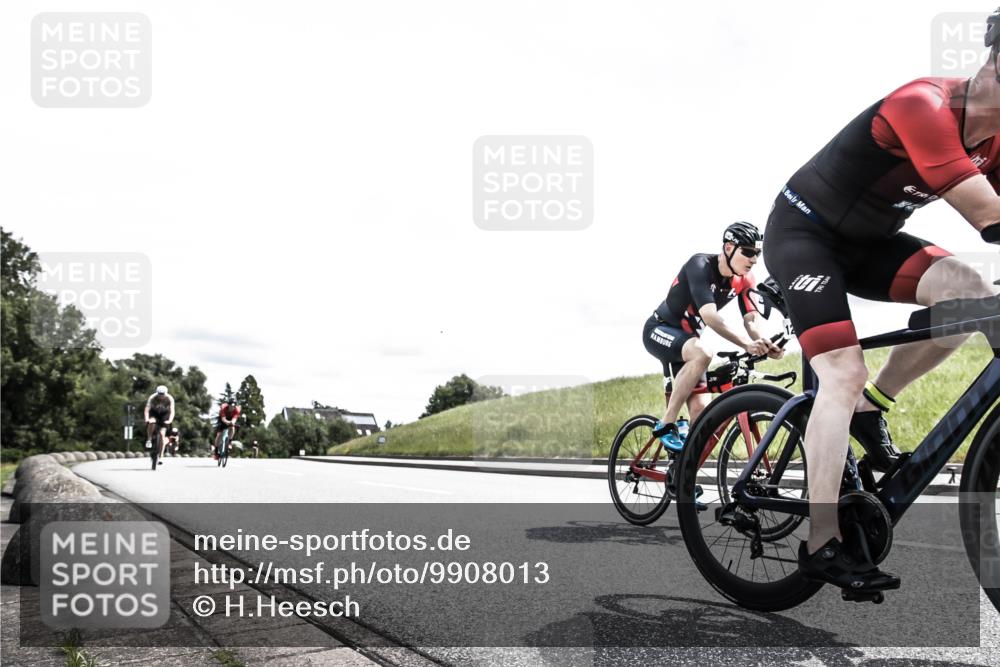 21.06.2026 - 29. Vierlanden-Triathlon H.Heesch http://msf.ph/oto/9908013 21.06.2026 13:34:21 Radfahren 1098, 1171, 1193, 1204, 1226, 1227 meine-sportfotos.de