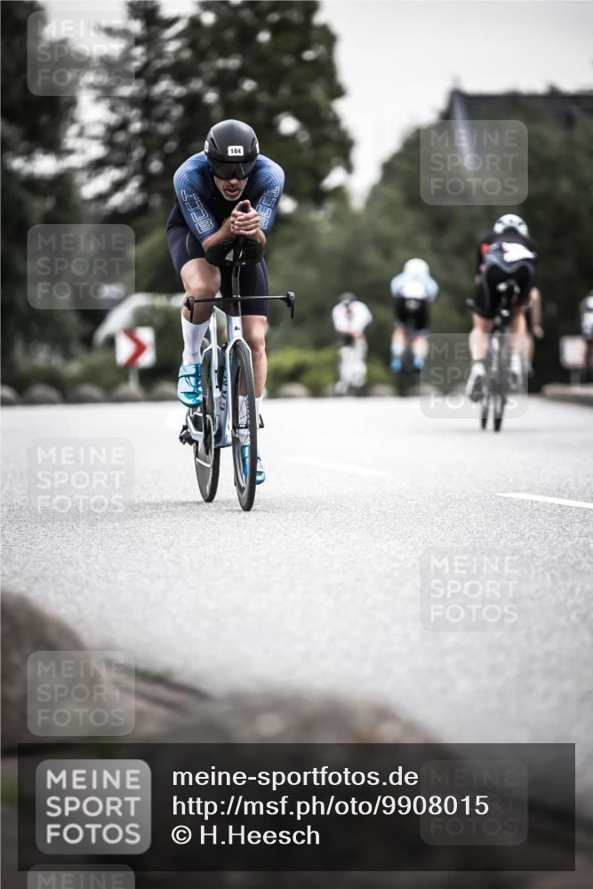21.06.2026 - 29. Vierlanden-Triathlon H.Heesch http://msf.ph/oto/9908015 21.06.2026 10:26:50 Radfahren 112, 164, 184 meine-sportfotos.de