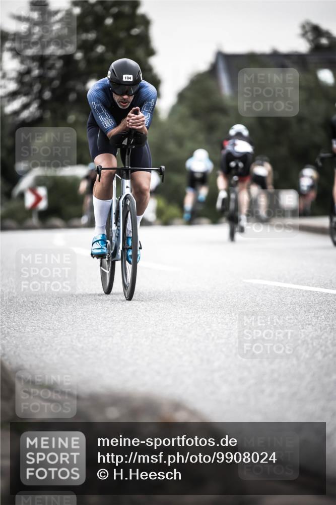 21.06.2026 - 29. Vierlanden-Triathlon H.Heesch http://msf.ph/oto/9908024 21.06.2026 10:26:50 Radfahren 112, 164, 184 meine-sportfotos.de