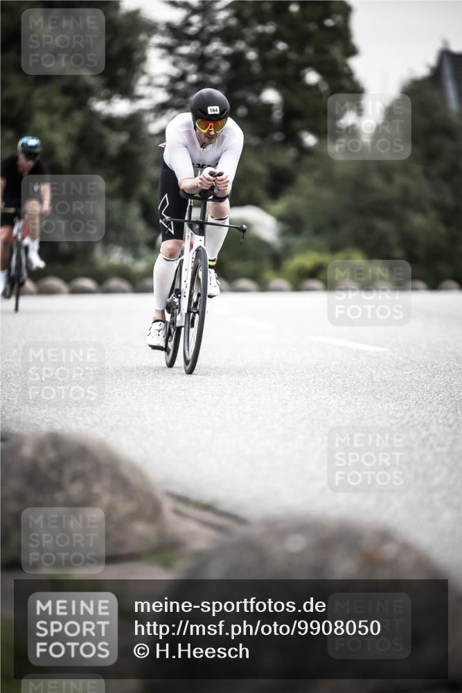 21.06.2026 - 29. Vierlanden-Triathlon H.Heesch http://msf.ph/oto/9908050 21.06.2026 10:26:55 Radfahren 112, 164, 388 meine-sportfotos.de
