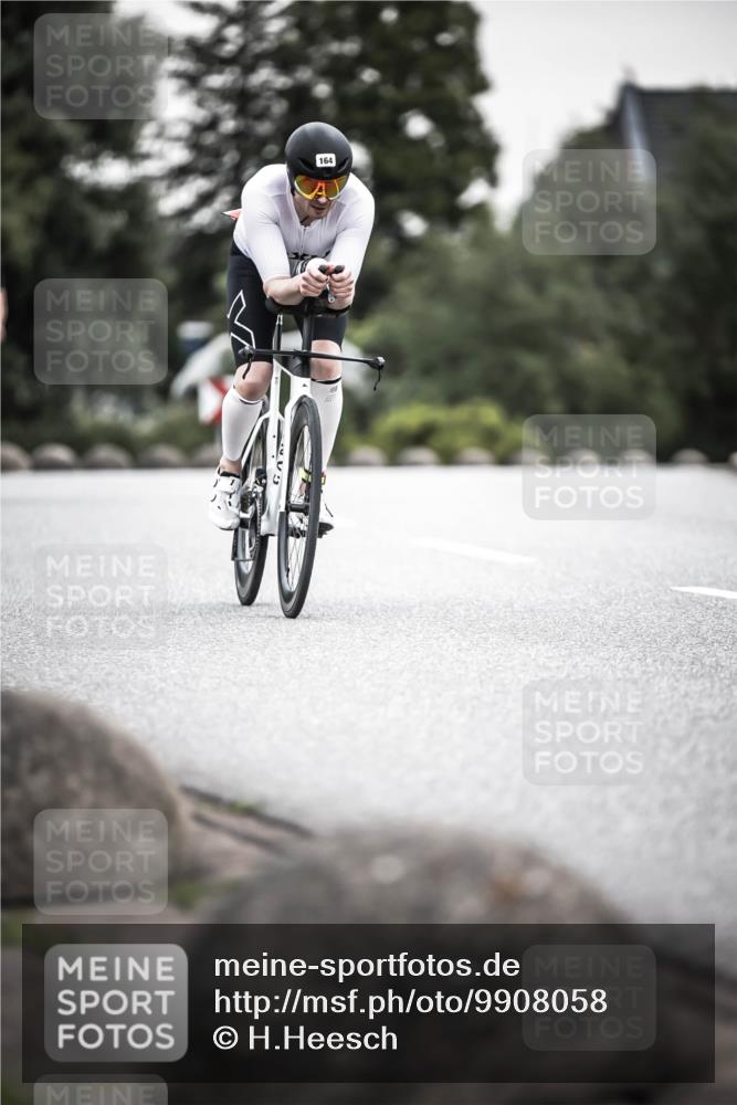 21.06.2026 - 29. Vierlanden-Triathlon H.Heesch http://msf.ph/oto/9908058 21.06.2026 10:26:55 Radfahren 112, 164, 388 meine-sportfotos.de