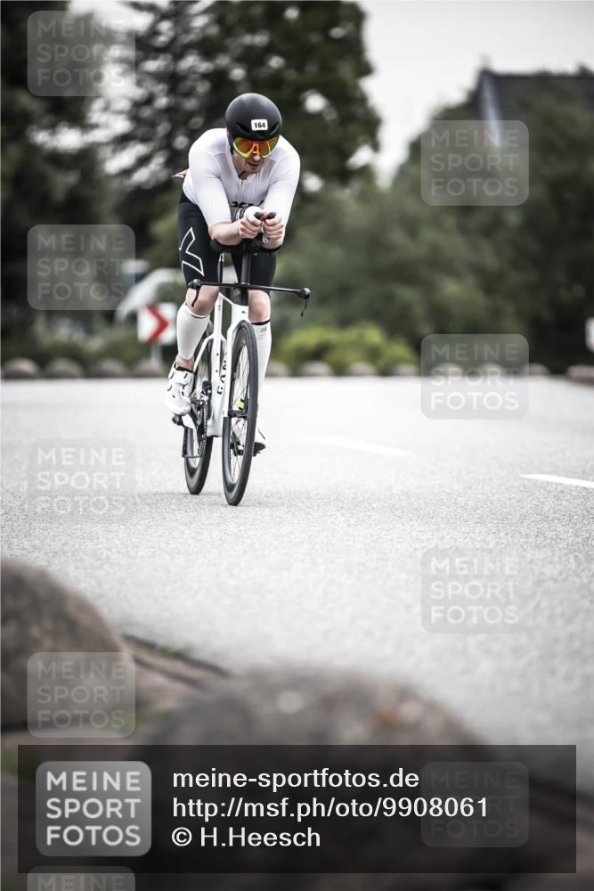 21.06.2026 - 29. Vierlanden-Triathlon H.Heesch http://msf.ph/oto/9908061 21.06.2026 10:26:55 Radfahren 112, 164, 388 meine-sportfotos.de