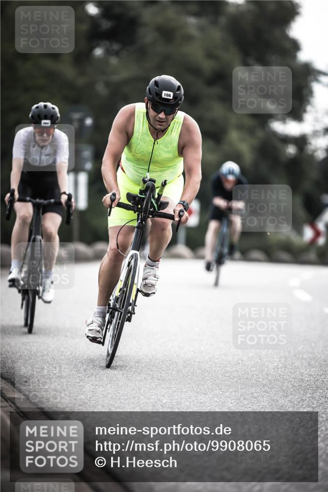 21.06.2026 - 29. Vierlanden-Triathlon H.Heesch http://msf.ph/oto/9908065 21.06.2026 09:23:49 Radfahren 155, 166, 252, 264, 301 meine-sportfotos.de