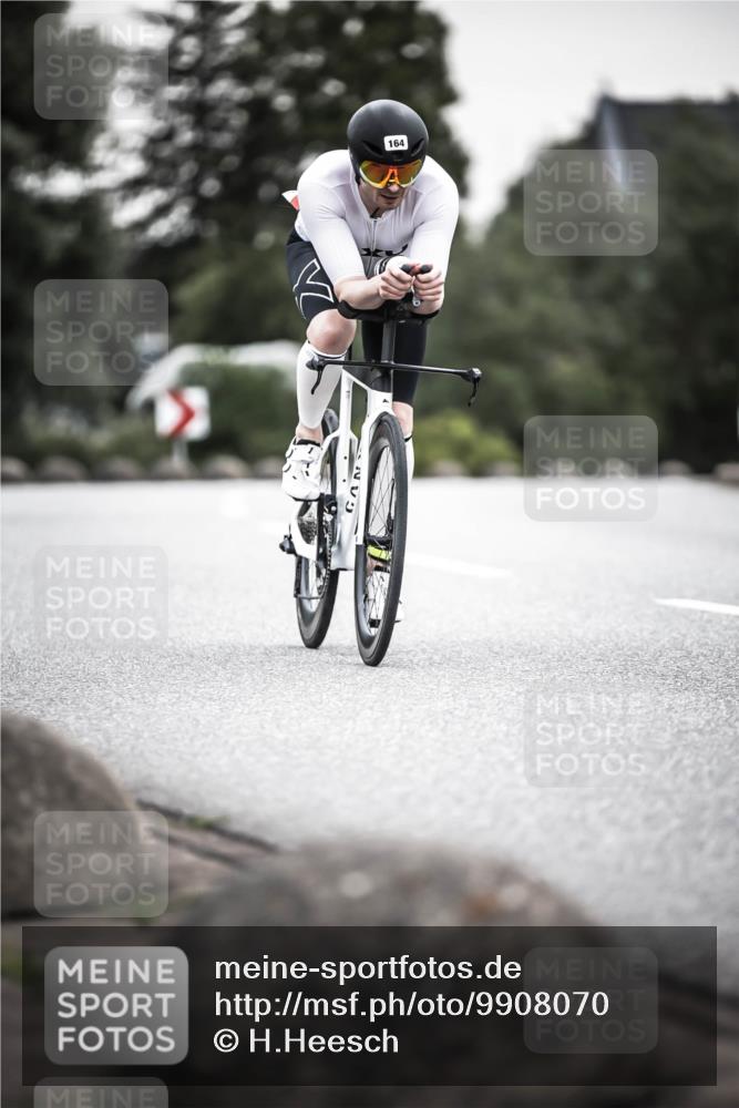 21.06.2026 - 29. Vierlanden-Triathlon H.Heesch http://msf.ph/oto/9908070 21.06.2026 10:26:55 Radfahren 112, 164, 388 meine-sportfotos.de