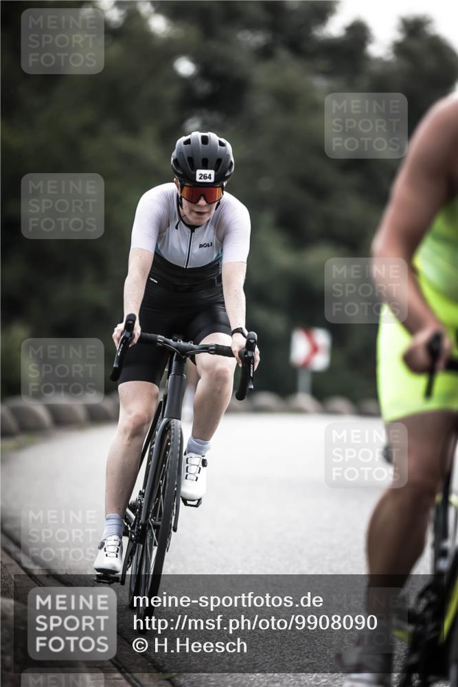 21.06.2026 - 29. Vierlanden-Triathlon H.Heesch http://msf.ph/oto/9908090 21.06.2026 09:23:50 Radfahren 155, 166, 175, 252, 264, 301 meine-sportfotos.de