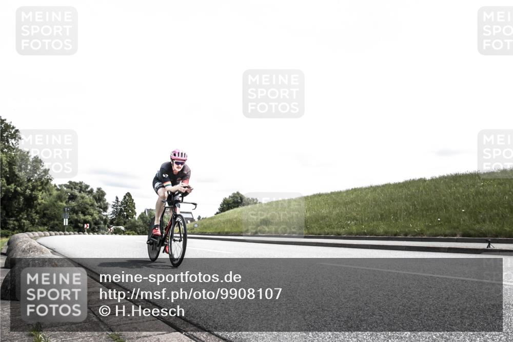 21.06.2026 - 29. Vierlanden-Triathlon H.Heesch http://msf.ph/oto/9908107 21.06.2026 13:34:29 Radfahren 1038, 1057, 1073, 1095 meine-sportfotos.de