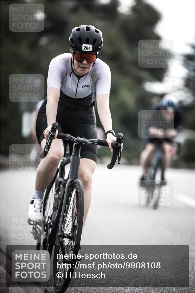21.06.2026 - 29. Vierlanden-Triathlon H.Heesch http://msf.ph/oto/9908108 21.06.2026 09:23:50 Radfahren 155, 166, 175, 252, 264, 301 meine-sportfotos.de