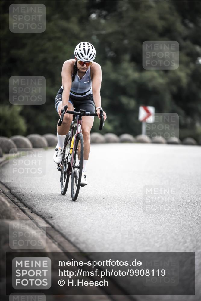 21.06.2026 - 29. Vierlanden-Triathlon H.Heesch http://msf.ph/oto/9908119 21.06.2026 09:23:52 Radfahren 155, 166, 175, 264, 301 meine-sportfotos.de