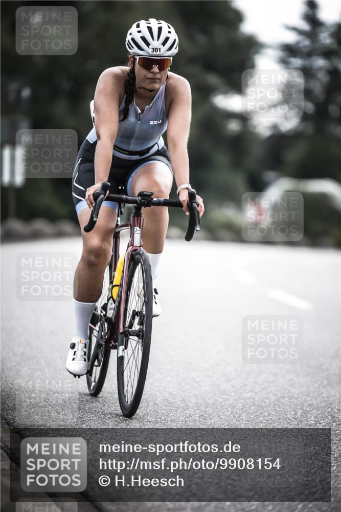 21.06.2026 - 29. Vierlanden-Triathlon H.Heesch http://msf.ph/oto/9908154 21.06.2026 09:23:53 Radfahren 155, 175, 264, 301 meine-sportfotos.de
