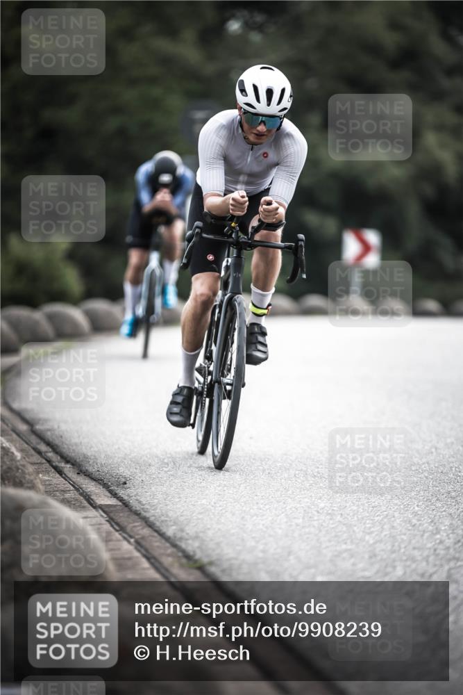 21.06.2026 - 29. Vierlanden-Triathlon H.Heesch http://msf.ph/oto/9908239 21.06.2026 09:24:08 Radfahren 62, 145, 184 meine-sportfotos.de