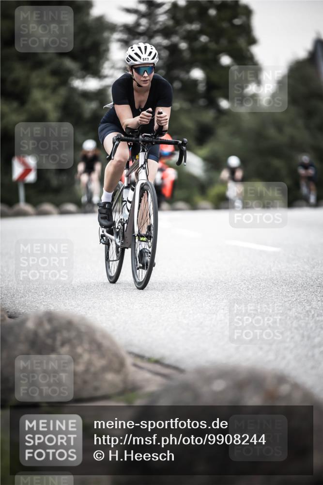 21.06.2026 - 29. Vierlanden-Triathlon H.Heesch http://msf.ph/oto/9908244 21.06.2026 10:27:11 Radfahren 24, 43, 89, 108, 486, 517, 600 meine-sportfotos.de
