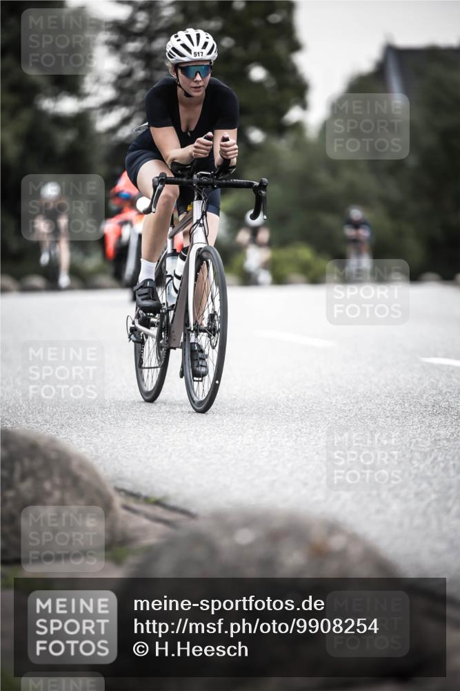 21.06.2026 - 29. Vierlanden-Triathlon H.Heesch http://msf.ph/oto/9908254 21.06.2026 10:27:11 Radfahren 24, 43, 89, 108, 486, 517, 600 meine-sportfotos.de